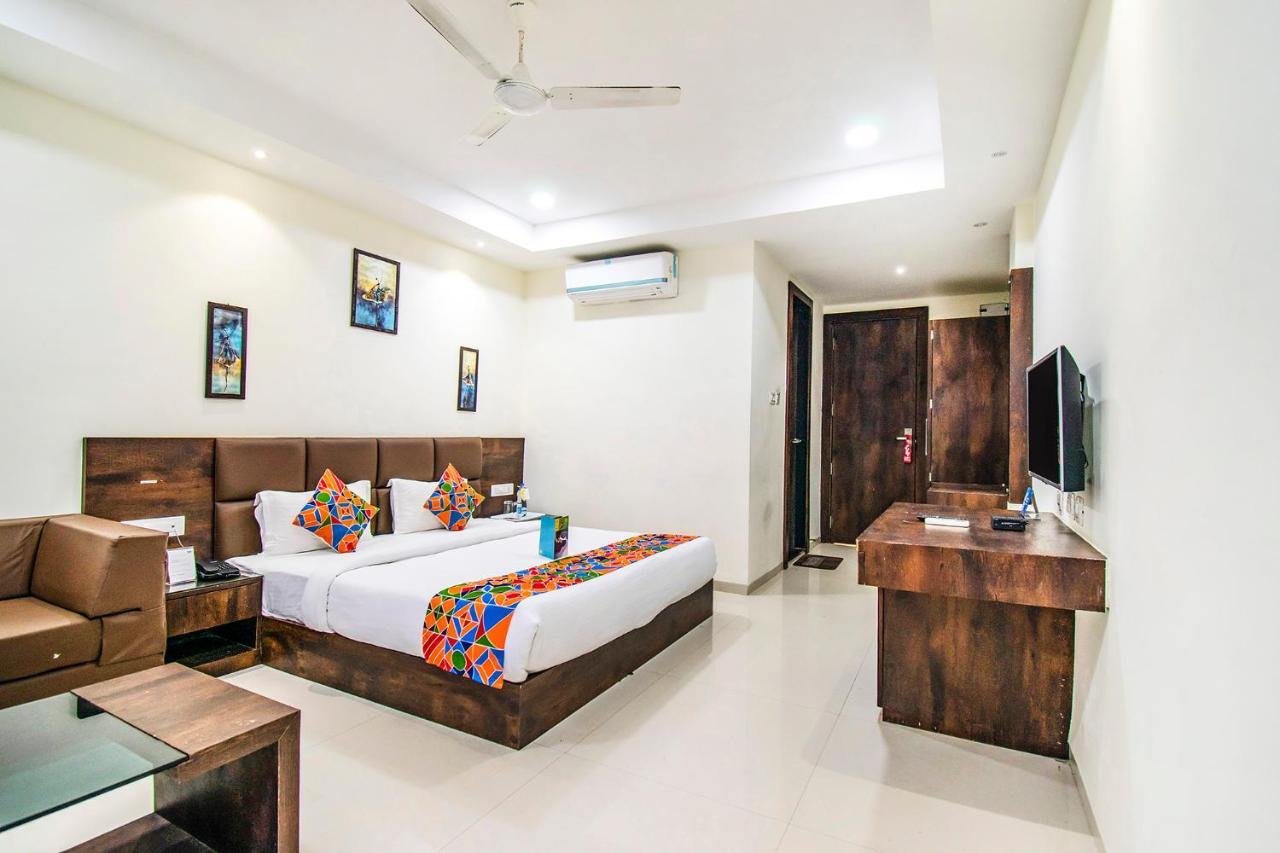 Fabhotel Amrit Greens Indore Airport Exterior foto