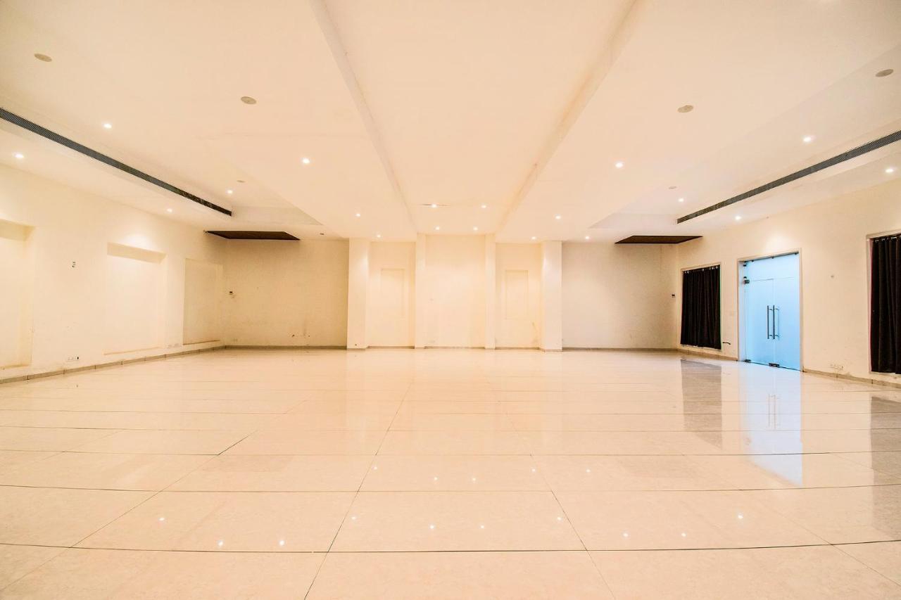Fabhotel Amrit Greens Indore Airport Exterior foto